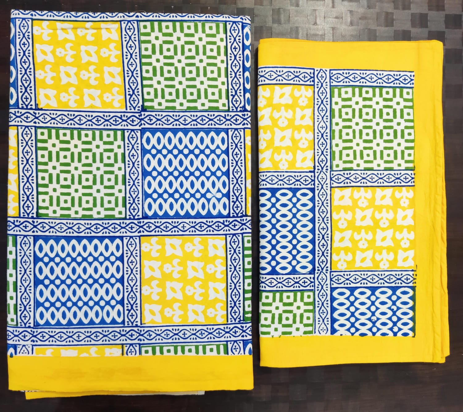 100%Pure cotton hand block designer bedsheet with 2 pillow cover