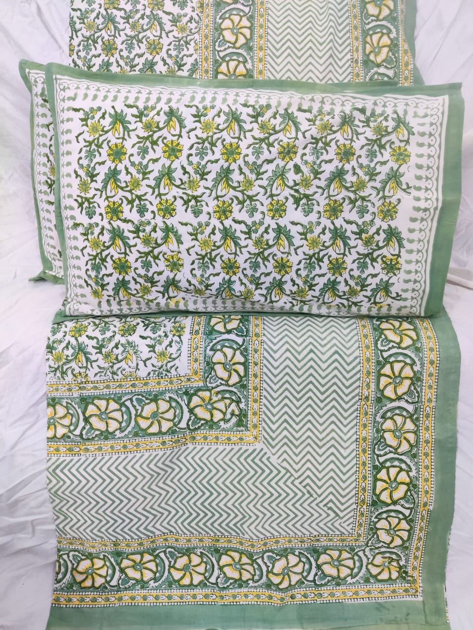 100%Pure cotton hand block designer bedsheet with 2 pillow cover
