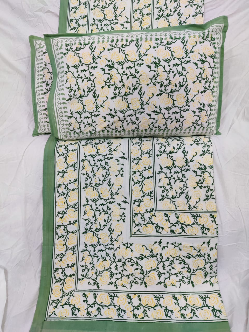 100%Pure cotton hand block designer bedsheet with 2 pillow cover