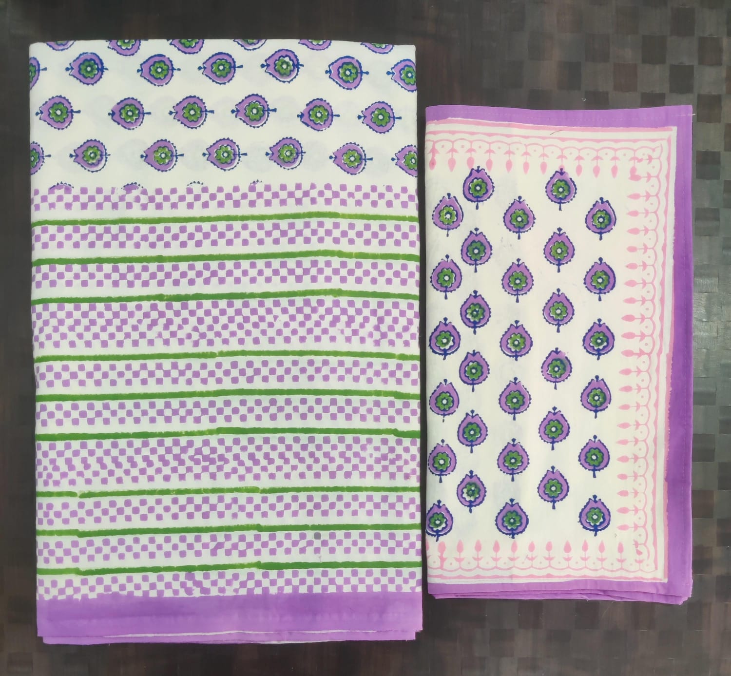 100%Pure cotton hand block designer bedsheet with 2 pillow cover