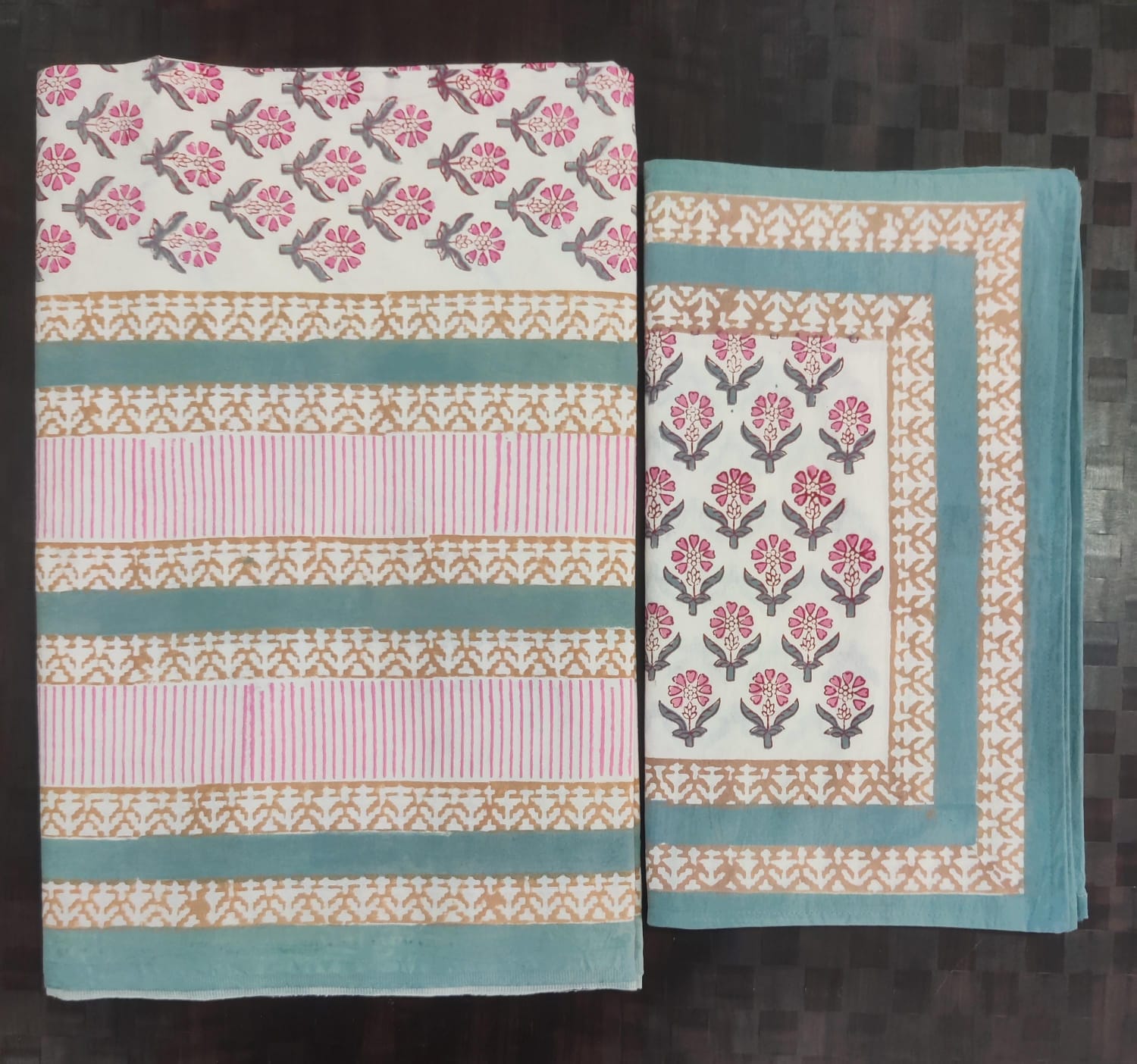 100%Pure cotton hand block designer bedsheet with 2 pillow cover
